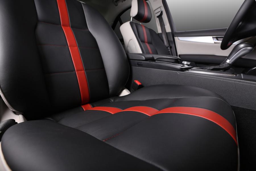 Детали интерьера Mercedes-Benz C-Class by Carbon Motors 2016 года  (фото 12 из 17)